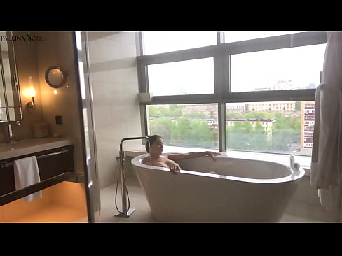 ❤️ Geweldige babe wat passievol haar poesie in die badkamer afruk Seksvideo by porn af.pornovore.ru ❌