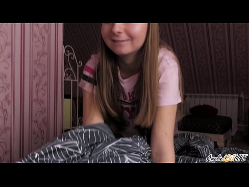 ❤️ Blondie suig haar BFF's diep en kry cum in haar mond Seksvideo by porn af.pornovore.ru ❌